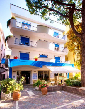 Hotel Adria B&B - Colazione fino alle 12 Misano Adriatico